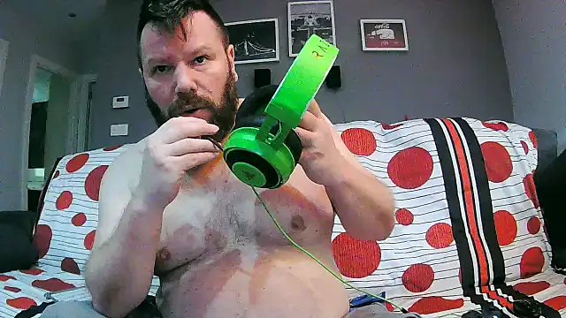 Snapshot of txan9876 chatting on January 2025 01:47:01 PM txan9876 online show from January 2025 01:47:01 PM