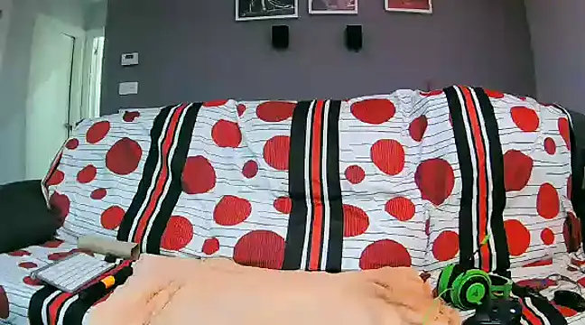 Snapshot of txan9876 chatting on February 2025 04:22:01 PM txan9876 online show from February 2025 04:22:01 PM