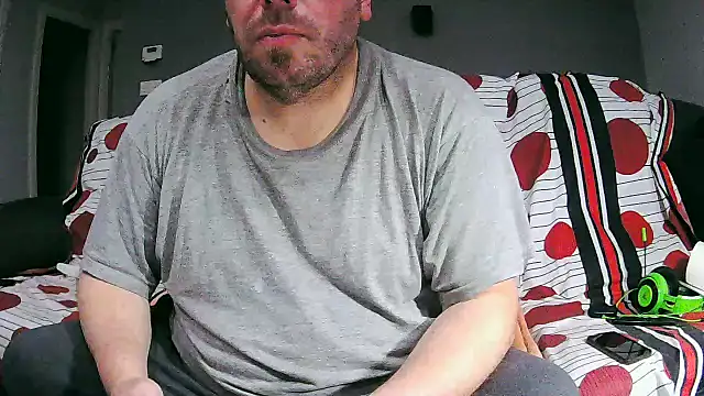 Snapshot of txan9876 chatting on November 2025 02:22:02 AM txan9876 online show from November 2025 02:22:02 AM