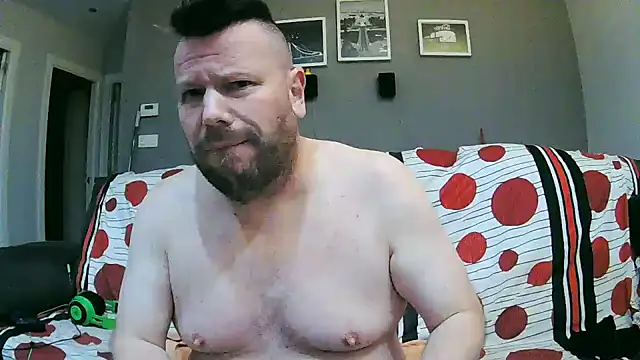 Snapshot of txan9876 chatting on December 2025 05:59:01 AM txan9876 online show from December 2025 05:59:01 AM