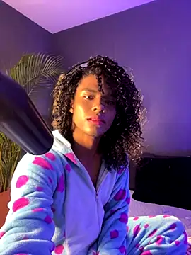 Snapshot of Lucas_eevans chatting on November 2025 01:32:02 PM Lucas eevans online show from November 2025 01:32:02 PM