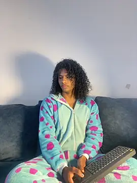 Snapshot of Lucas_eevans chatting on November 2025 12:49:02 PM Lucas eevans online show from November 2025 12:49:02 PM