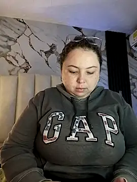 Snapshot of mollieblue69 chatting on November 2025 12:59:03 PM mollieblue69 online show from November 2025 12:59:03 PM