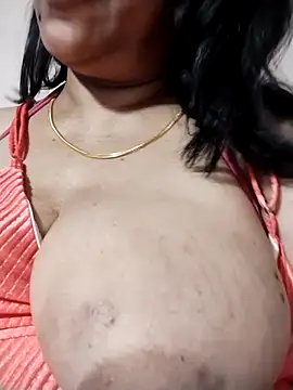 Snapshot of tharu_sweet chatting on January 2026 05:18:01 PM tharu sweet online show from January 2026 05:18:01 PM