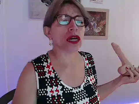 Chayla Ruiz online show from December 2024 01:33:01 PM