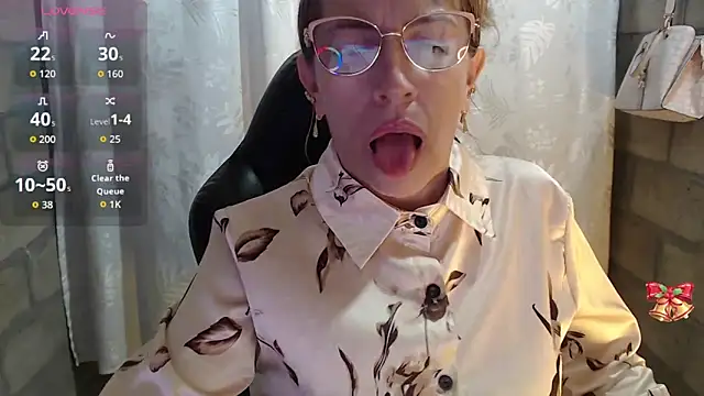 Chayla Ruiz online show from March 2026 07:20:02 PM