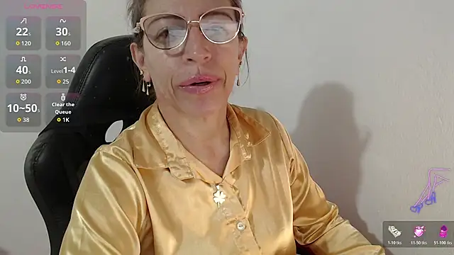Chayla Ruiz online show from July 2026 10:10:01 AM