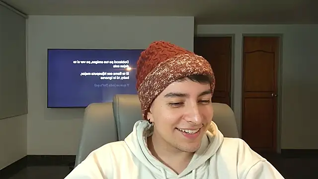 Jhoan saenz online show from October 2025 11:56:02 PM