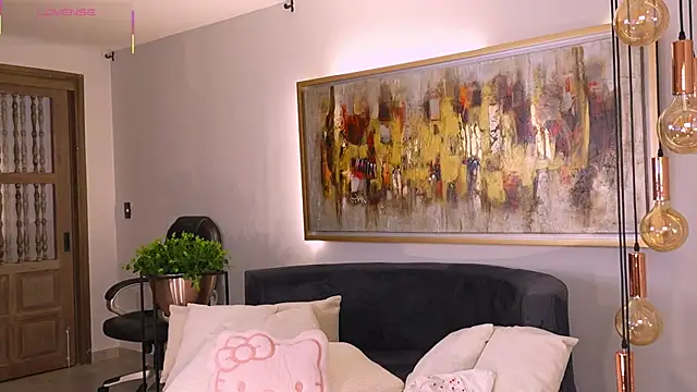KateSunder online show from May 2026 11:51:02 AM