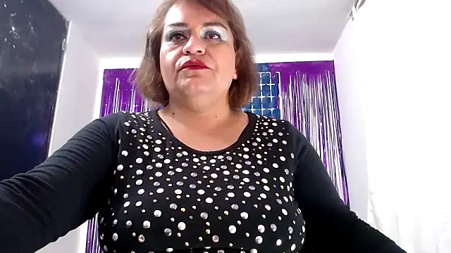 Snapshot of NAILAH_SANZ chatting on December 2024 02:17:02 AM NAILAH SANZ online show from December 2024 02:17:02 AM