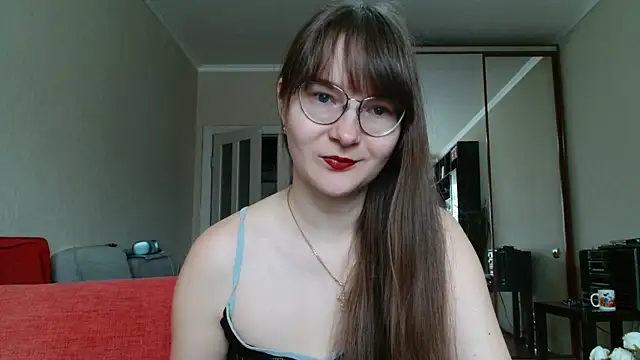 KiraGoldens online show from April 2026 06:38:02 AM