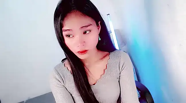 amomentoflust69 online show from December 2024 07:14:01 AM