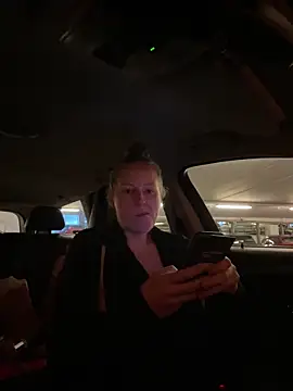 Girlnina-1995 online show from December 2025 02:12:02 PM