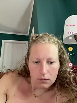 Snapshot of Girlnina-1995 chatting on June 2026 02:17:02 PM Girlnina-1995 online show from June 2026 02:17:02 PM