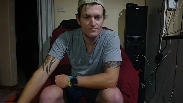 Snapshot of the-billy-blue chatting on June 2026 06:50:01 PM the-billy-blue online show from June 2026 06:50:01 PM