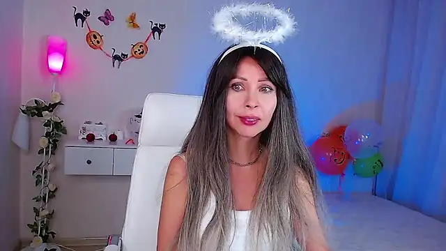 Snapshot of wendifoste chatting on October 2025 08:09:02 PM wendifoste online show from October 2025 08:09:02 PM