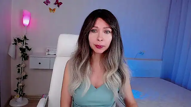 Snapshot of wendifoste chatting on November 2025 06:39:01 PM wendifoste online show from November 2025 06:39:01 PM