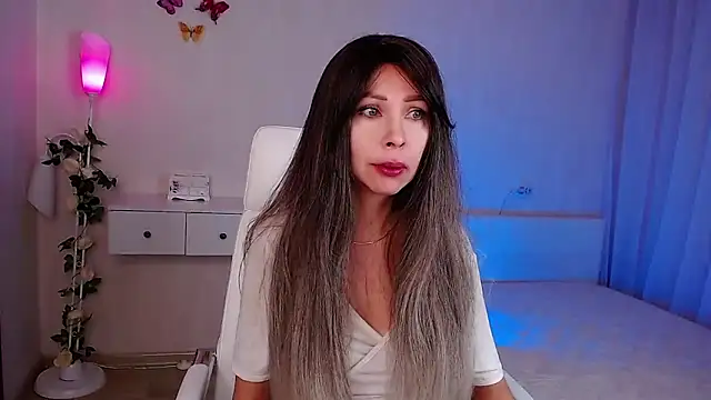 Snapshot of wendifoste chatting on November 2025 06:35:01 PM wendifoste online show from November 2025 06:35:01 PM