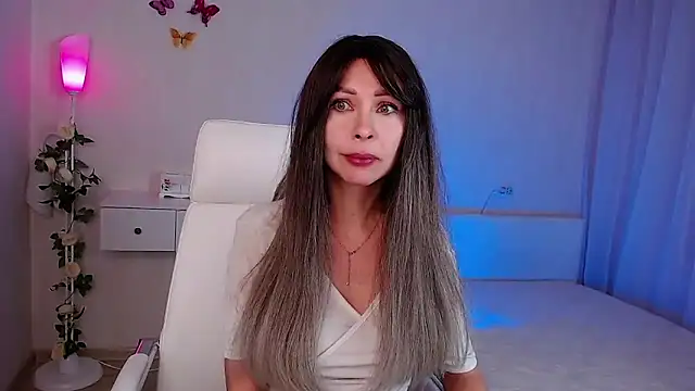 Snapshot of wendifoste chatting on December 2025 06:47:02 PM wendifoste online show from December 2025 06:47:02 PM