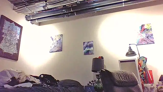 eatmeplease44 online show from November 2025 07:02:01 PM