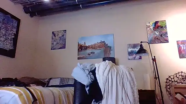 eatmeplease44 online show from March 2026 08:37:01 PM