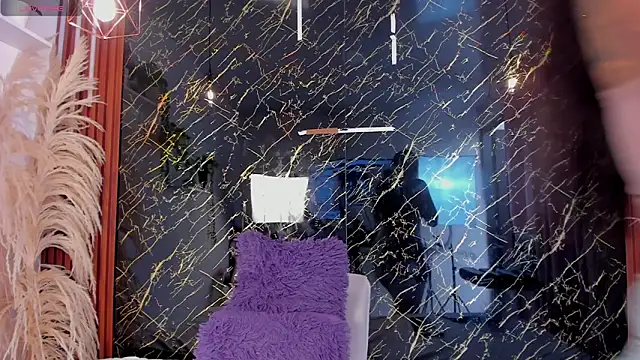 Snapshot of Tamara-evans chatting on February 2026 07:11:01 PM Tamara-evans online show from February 2026 07:11:01 PM