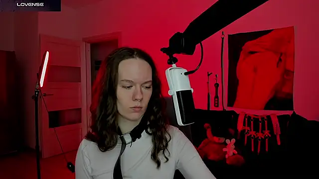 DivineBite online show from March 2026 03:22:01 PM