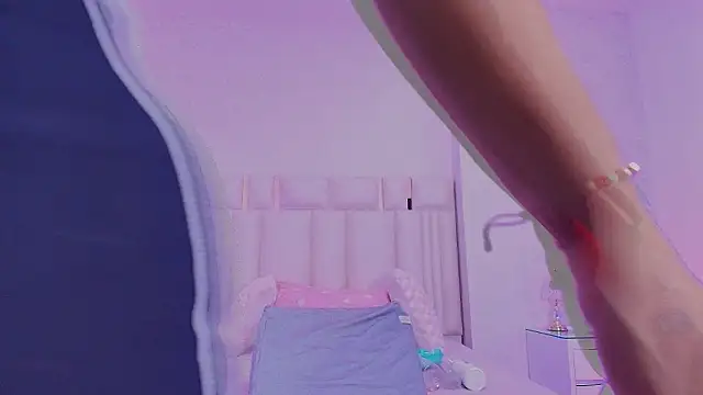  carolina fox online show from March 2026 03:24:02 AM