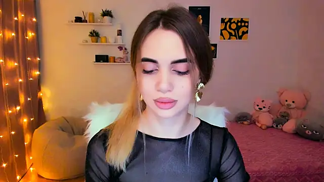 Snapshot of aPieceOfJoy chatting on January 2025 08:12:01 PM aPieceOfJoy online show from January 2025 08:12:01 PM