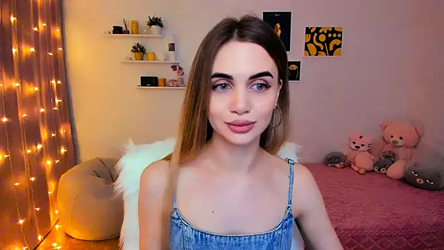 Snapshot of aPieceOfJoy chatting on February 2025 07:02:01 PM aPieceOfJoy online show from February 2025 07:02:01 PM