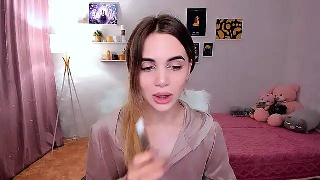 Snapshot of aPieceOfJoy chatting on February 2025 09:27:02 PM aPieceOfJoy online show from February 2025 09:27:02 PM