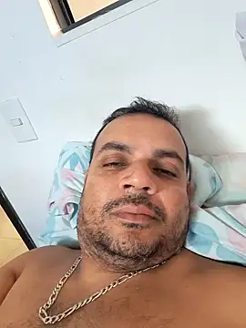 Snapshot of Ben_joseph1976 chatting on January 2025 07:35:01 PM Ben joseph1976 online show from January 2025 07:35:01 PM