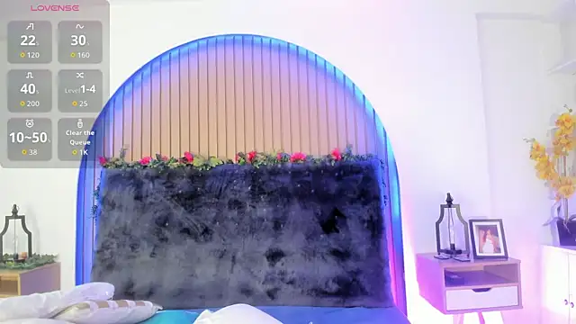 Karlagonzales  online show from April 2026 06:52:01 PM