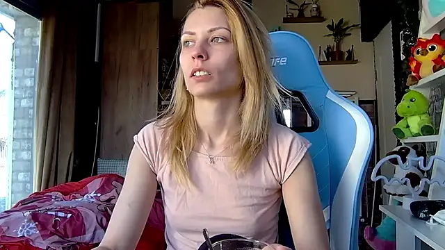 karo123421 online show from March 2026 11:50:01 AM