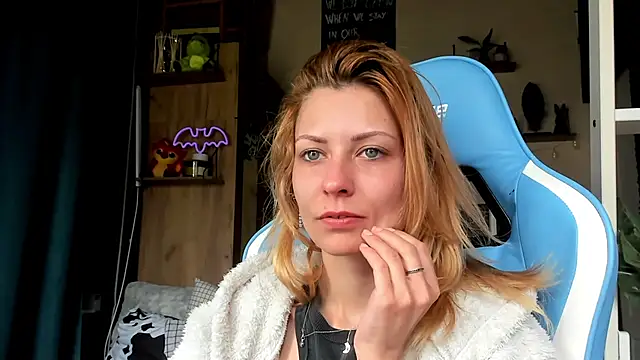 karo123421 online show from March 2026 08:31:01 AM