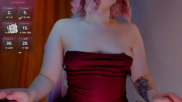 SueNiceeeee online show from April 2026 04:13:01 PM