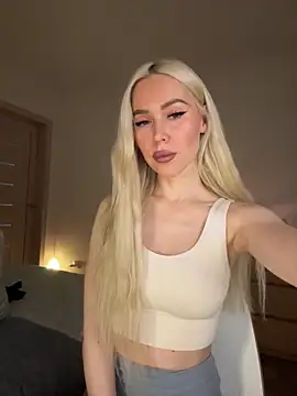 xDinnax online show from November 2025 04:23:02 AM