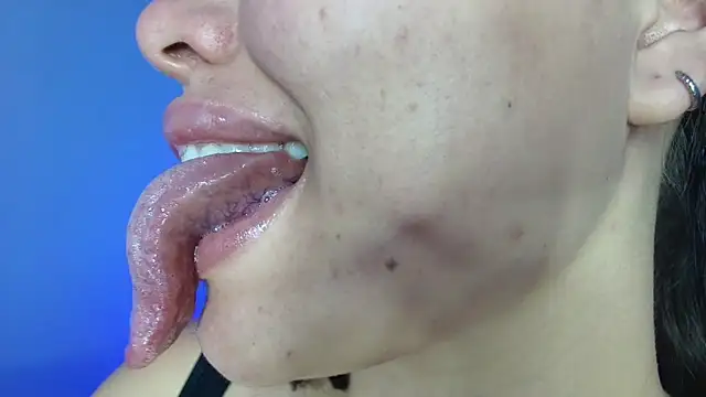 lisbet21x online show from December 2024 10:44:02 PM