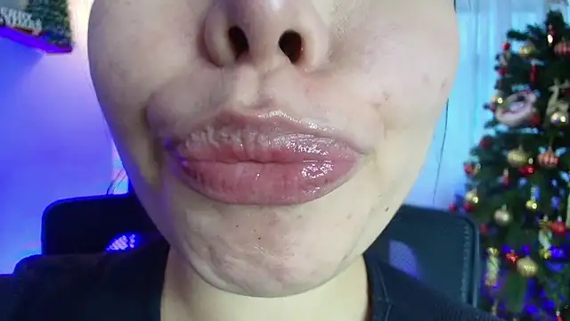 lisbet21x online show from December 2024 10:13:01 PM