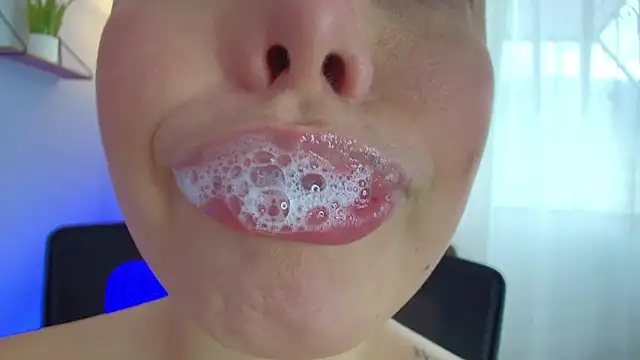 lisbet21x online show from February 2025 07:15:02 PM