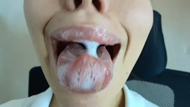 lisbet21x online show from September 2025 10:37:02 PM