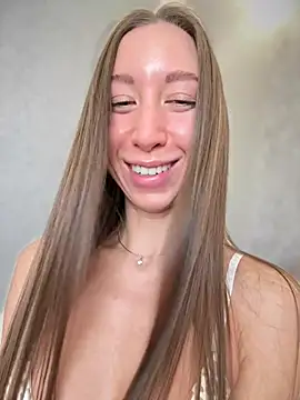 EvaCatt online show from March 2026 03:34:01 AM