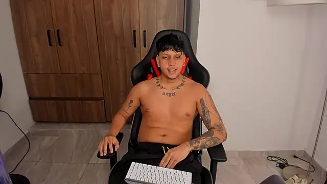 Jake simons online show from October 2025 08:56:02 AM