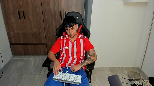 Jake simons online show from October 2025 12:05:02 PM