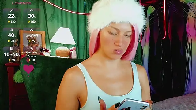 Summer XO online show from February 2026 10:17:02 PM