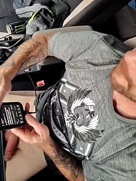 Snapshot of J-Dubb chatting on November 2025 08:36:02 PM J-Dubb online show from November 2025 08:36:02 PM