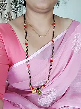 Snapshot of Indian_desi_wife chatting on July 2026 04:19:01 AM Indian desi wife online show from July 2026 04:19:01 AM