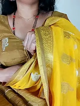 Snapshot of Indian_desi_wife chatting on July 2026 04:07:01 AM Indian desi wife online show from July 2026 04:07:01 AM