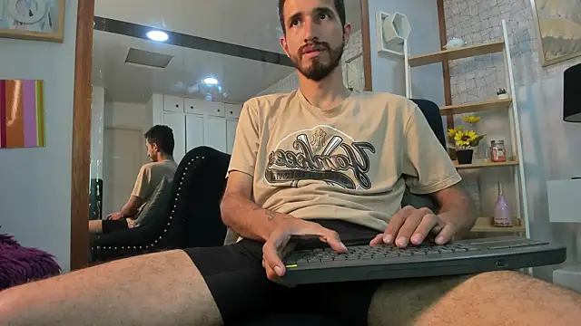 Snapshot of sam_bisex chatting on August 2026 01:26:02 AM sam bisex online show from August 2026 01:26:02 AM