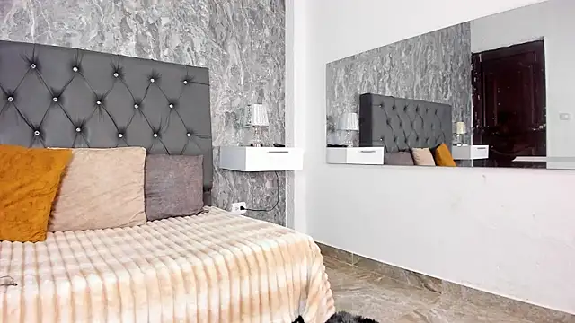 Lia sarahi online show from February 2026 11:50:01 AM